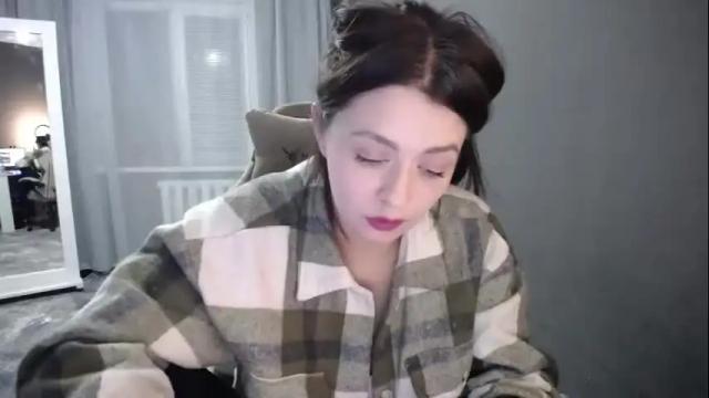 Image 8 of kris_again Stream on Chaturbate on 6 months ago