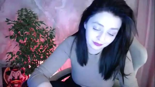 Image 12 of kris_again Stream on Chaturbate on 5 months ago