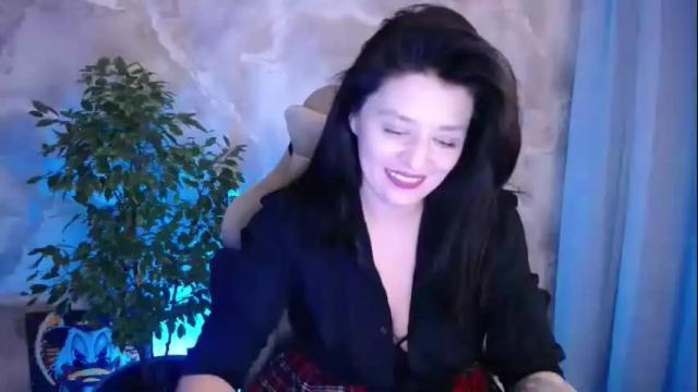 Image 6 of kris_again Stream on Chaturbate on 5 months ago