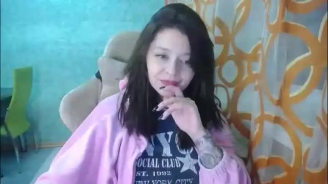 Image 11 of kris_again Stream on Chaturbate on 1 month ago