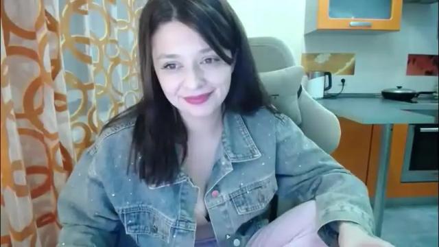 Image 12 of kris_again Stream on Chaturbate on 1 month ago