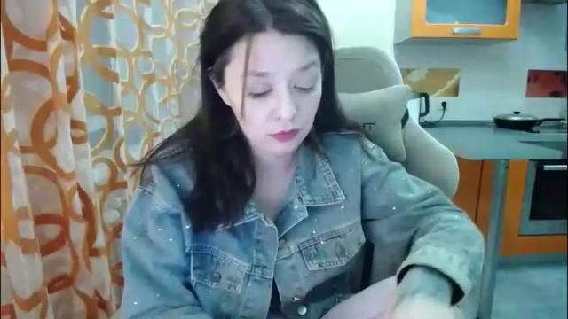 Image 7 of kris_again Stream on Chaturbate on 1 month ago