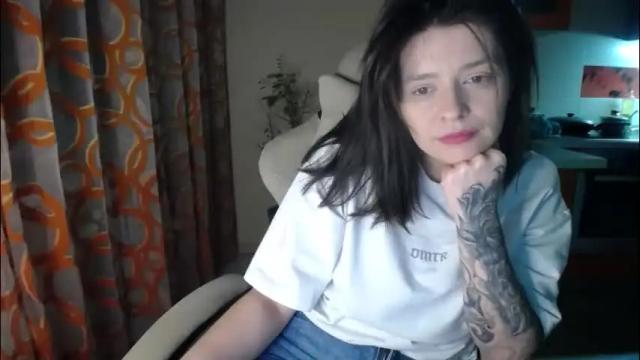 Image 7 of kris_again Stream on Chaturbate on 19 days ago