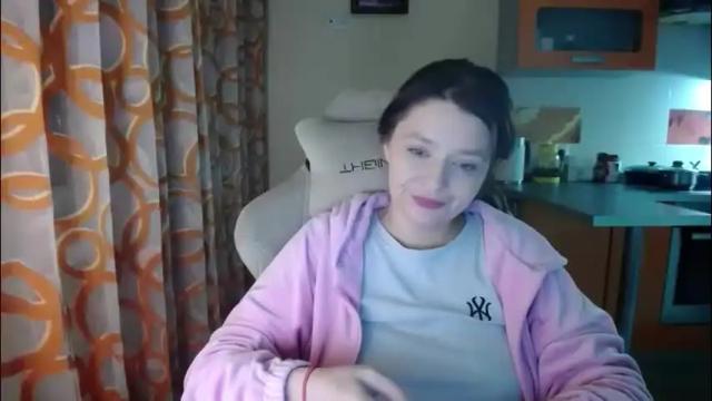 Image 11 of kris_again Stream on Chaturbate on 4 days ago