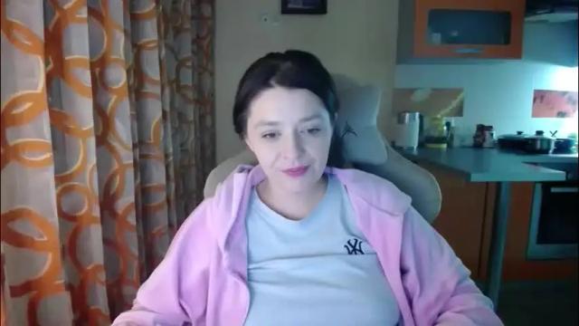 Image 6 of kris_again Stream on Chaturbate on 4 days ago