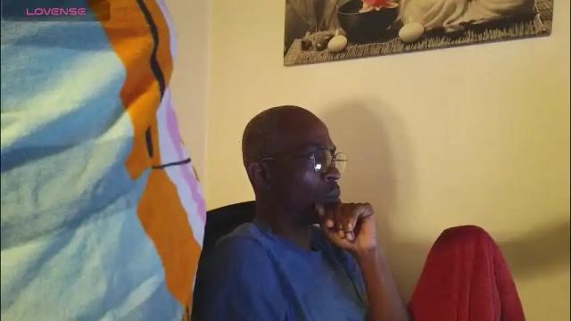 Image 10 of krisangels1 Stream on Chaturbate on 8 days ago