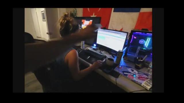 Image 4 of krisnona Stream on Chaturbate on 18 months ago