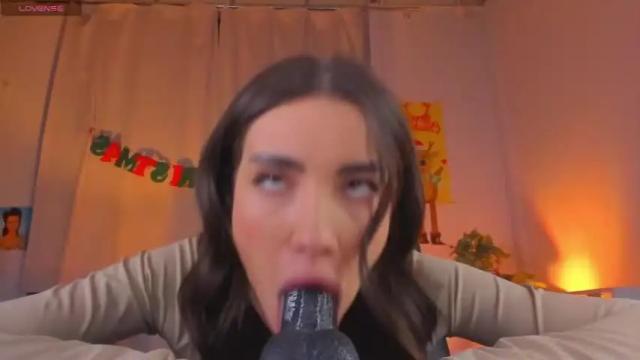 Image 8 of kriss_baby_ Stream on Chaturbate on 18 months ago
