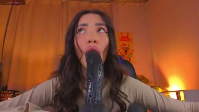 Thumbnail 1, kriss_baby_'s Stream at Chaturbate, 18 months ago