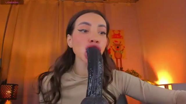 Image 11 of kriss_baby_ Stream on Chaturbate on 18 months ago