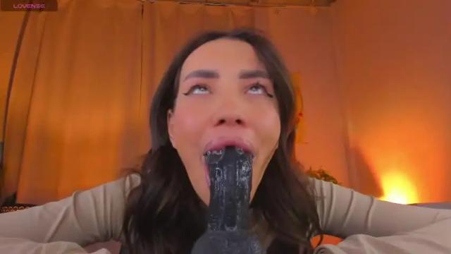 Image 8 of kriss_baby_ Stream on Chaturbate on 18 months ago