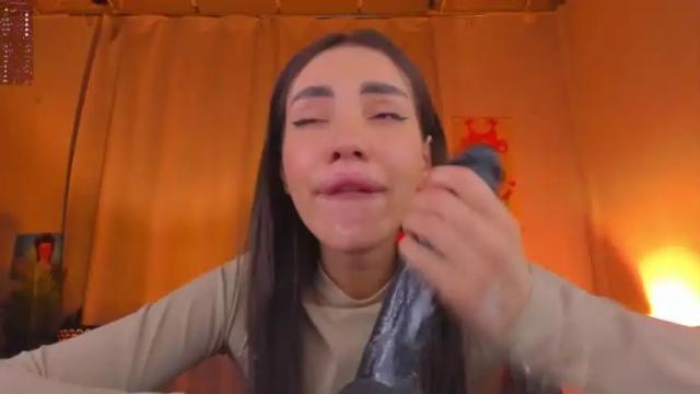 Image 11 of kriss_baby_ Stream on Chaturbate on 18 months ago