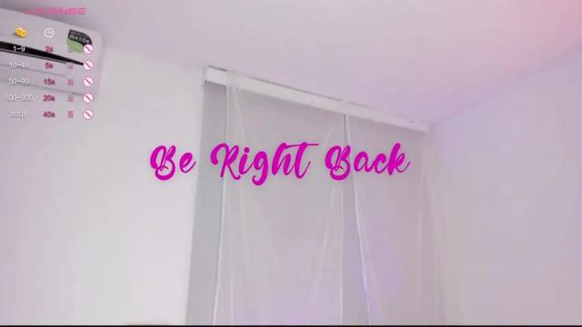 Image 11 of krissell_ Stream on Chaturbate on 22 months ago