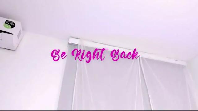 Image 12 of krissell_ Stream on Chaturbate on 22 months ago