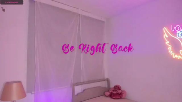 Thumbnail 3, krissell_'s Stream at Chaturbate, 21 months ago