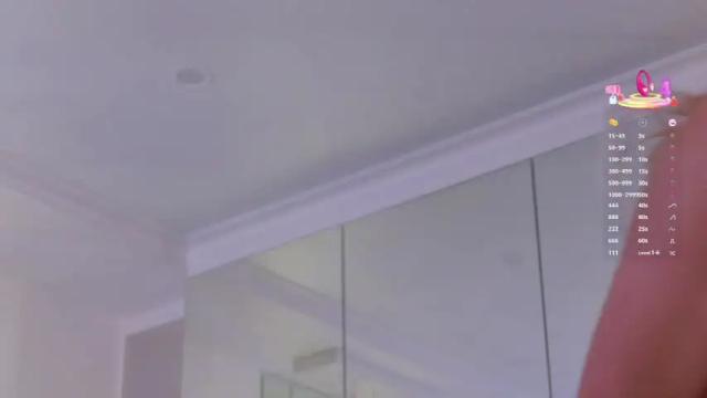 Image 12 of krissone Stream on Chaturbate on 1 month ago