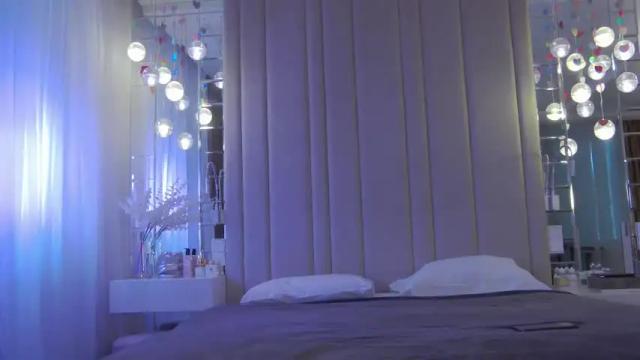 Image 2 of krissone Stream on Chaturbate on 1 month ago