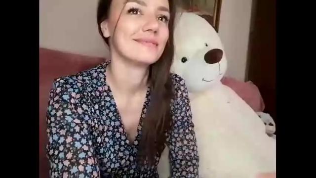 Image 3 of krisssexi Stream on Chaturbate on 20 months ago