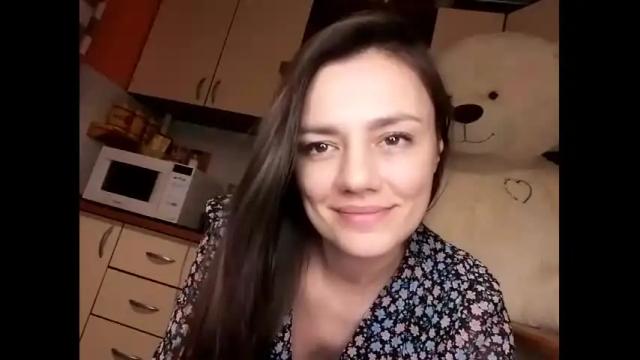 Image 10 of krisssexi Stream on Chaturbate on 19 months ago