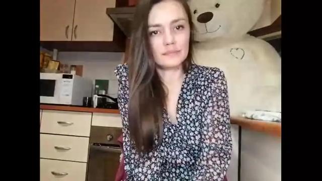 Image 2 of krisssexi Stream on Chaturbate on 19 months ago