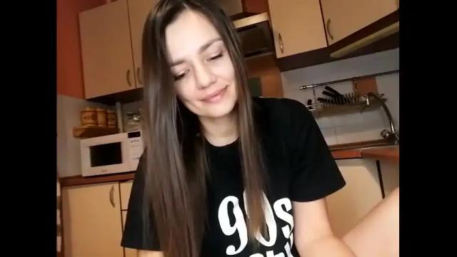 Image 11 of krisssexi Stream on Chaturbate on 19 months ago