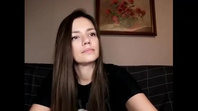 Image 10 of krisssexi Stream on Chaturbate on 18 months ago