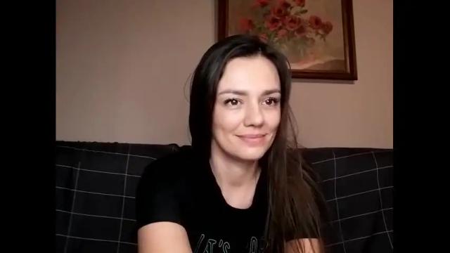 Image 11 of krisssexi Stream on Chaturbate on 18 months ago