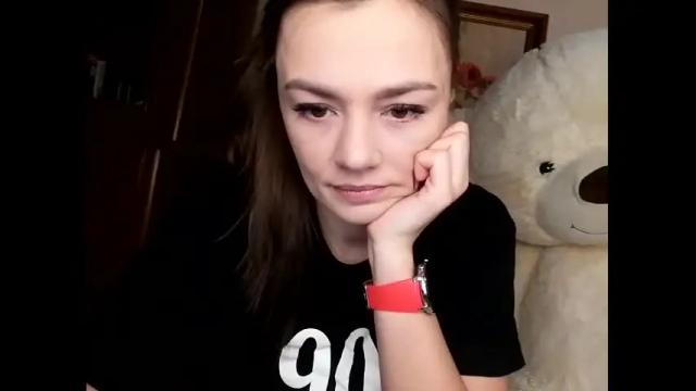 Image 3 of krisssexi Stream on Chaturbate on 17 months ago