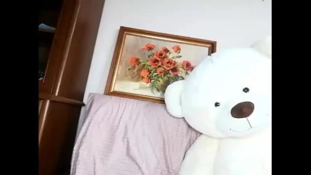 Image 7 of krisssexi Stream on Chaturbate on 17 months ago