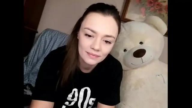 Image 4 of krisssexi Stream on Chaturbate on 17 months ago