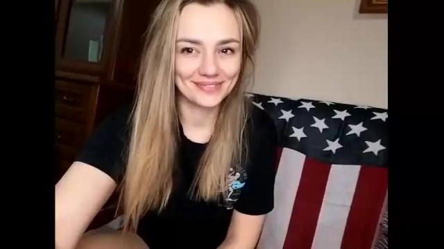 Image 6 of krisssexi Stream on Chaturbate on 14 months ago