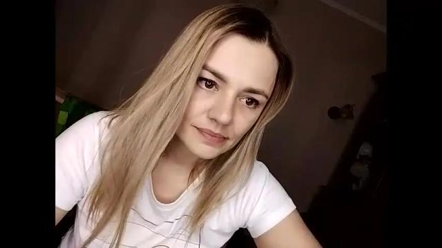Image 7 of krisssexi Stream on Chaturbate on 1 month ago