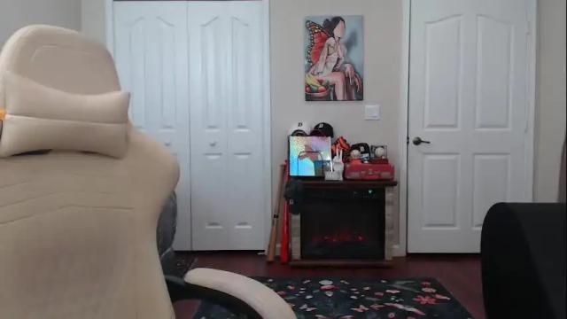 Image 6 of krissy2024 Stream on Chaturbate on 3 months ago