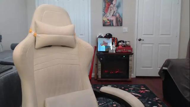 Image 11 of krissy2024 Stream on Chaturbate on 3 months ago