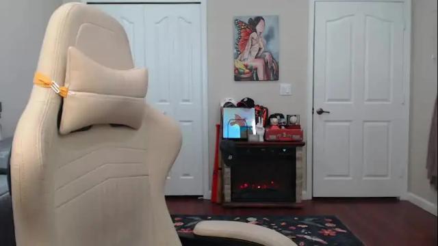 Image 3 of krissy2024 Stream on Chaturbate on 2 months ago