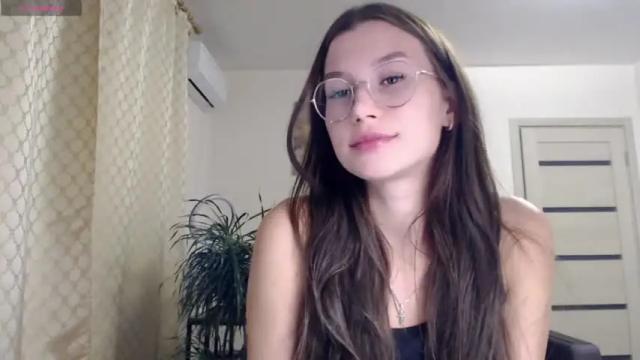 Thumbnail 1, kristal89's Stream at Chaturbate, 25 months ago