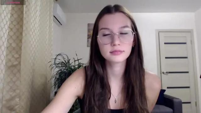 Image 3 of kristal89 Stream on Chaturbate on 25 months ago