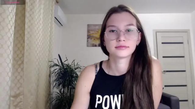 Thumbnail 3, kristal89's Stream at Chaturbate, 24 months ago