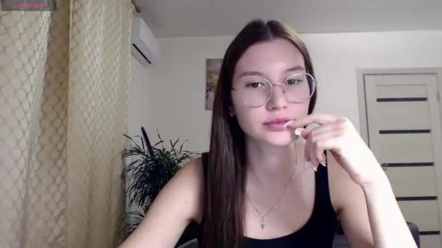 Thumbnail 3, kristal89's Stream at Chaturbate, 24 months ago