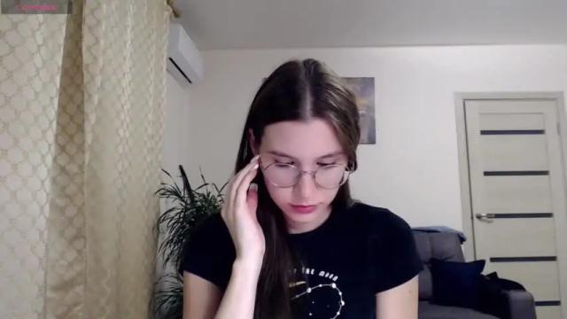 Image 2 of kristal89 Stream on Chaturbate on 24 months ago