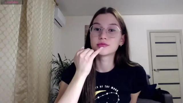 Image 7 of kristal89 Stream on Chaturbate on 24 months ago