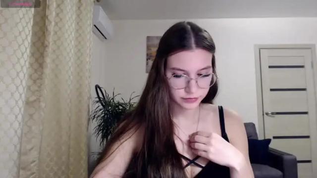 Thumbnail 3, kristal89's Stream at Chaturbate, 23 months ago