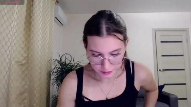 Image 12 of kristal89 Stream on Chaturbate on 23 months ago