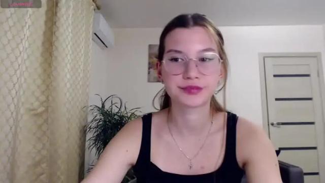 Image 6 of kristal89 Stream on Chaturbate on 23 months ago