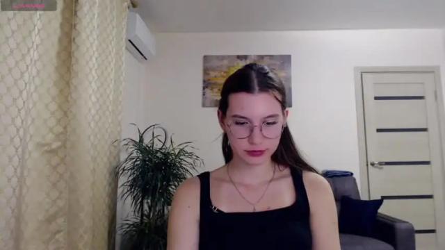 Thumbnail 3, kristal89's Stream at Chaturbate, 22 months ago