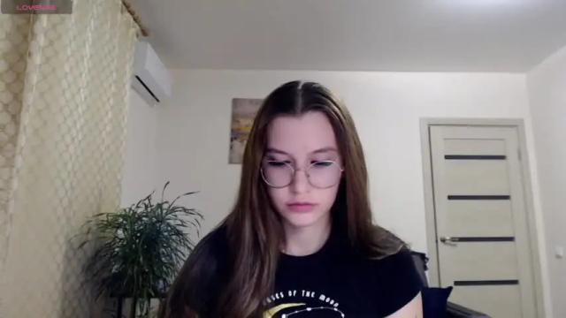 Thumbnail 3, kristal89's Stream at Chaturbate, 22 months ago