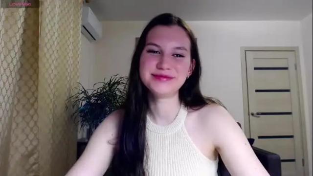 Image 2 of kristal89 Stream on Chaturbate on 6 months ago