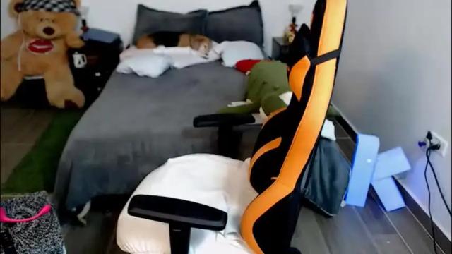 Image 2 of kristal_jackson Stream on Chaturbate on 2 months ago