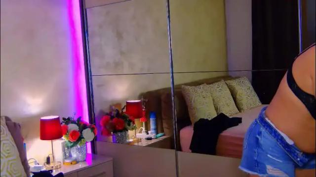 Image 10 of kristal_madness Stream on Chaturbate on 2 months ago