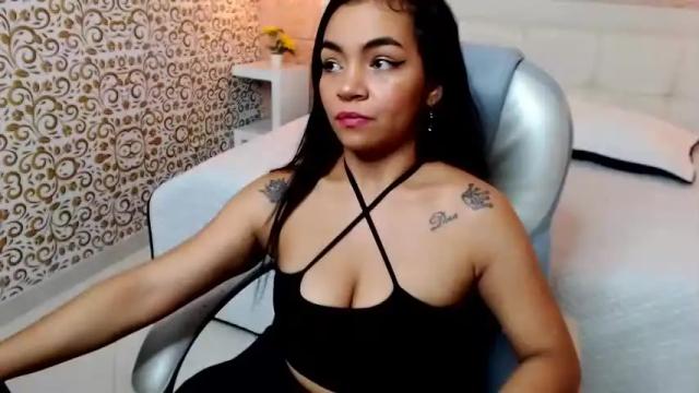 Image 2 of kristal_west Stream on Chaturbate on 16 months ago